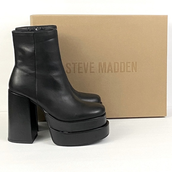 NEW STEVE MADDEN COBRA PLATFORM BLACK LEATHER BOOTS - Picture 2 of 9